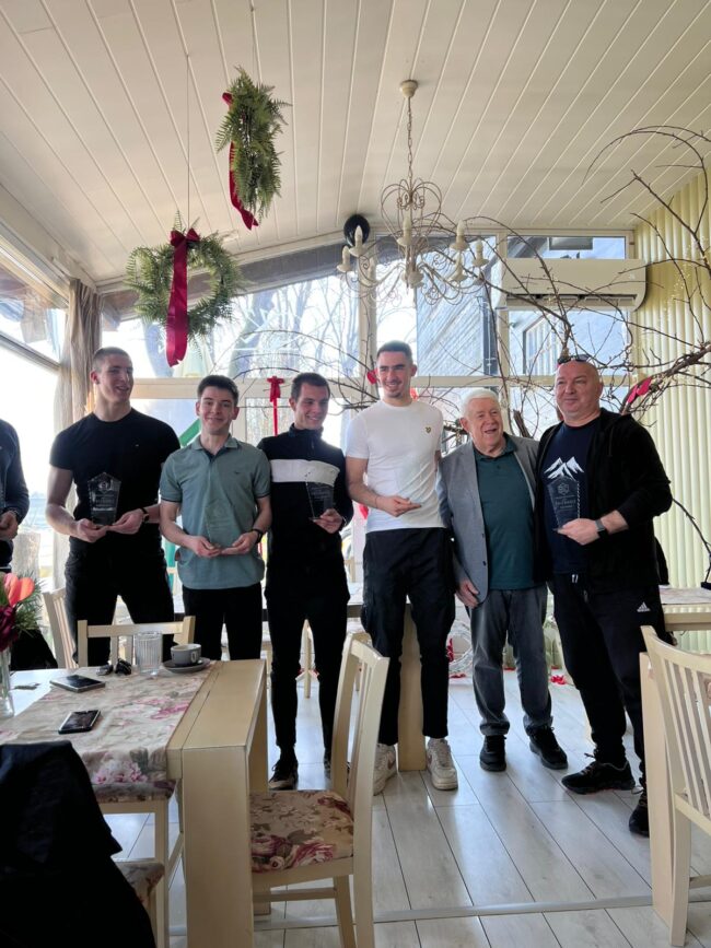 8ec2365a-9ab0-4ac0-be97-0917cb8317e1